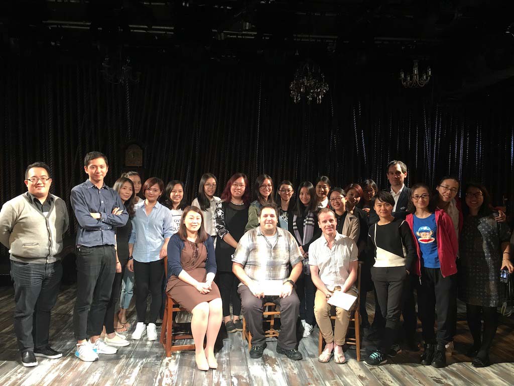 Bringing together a diverse range of talent from the British arts and cultural establishment, Performance Infinity developed a series of training events for managers of theatres from across China. Held throughout the U.K.